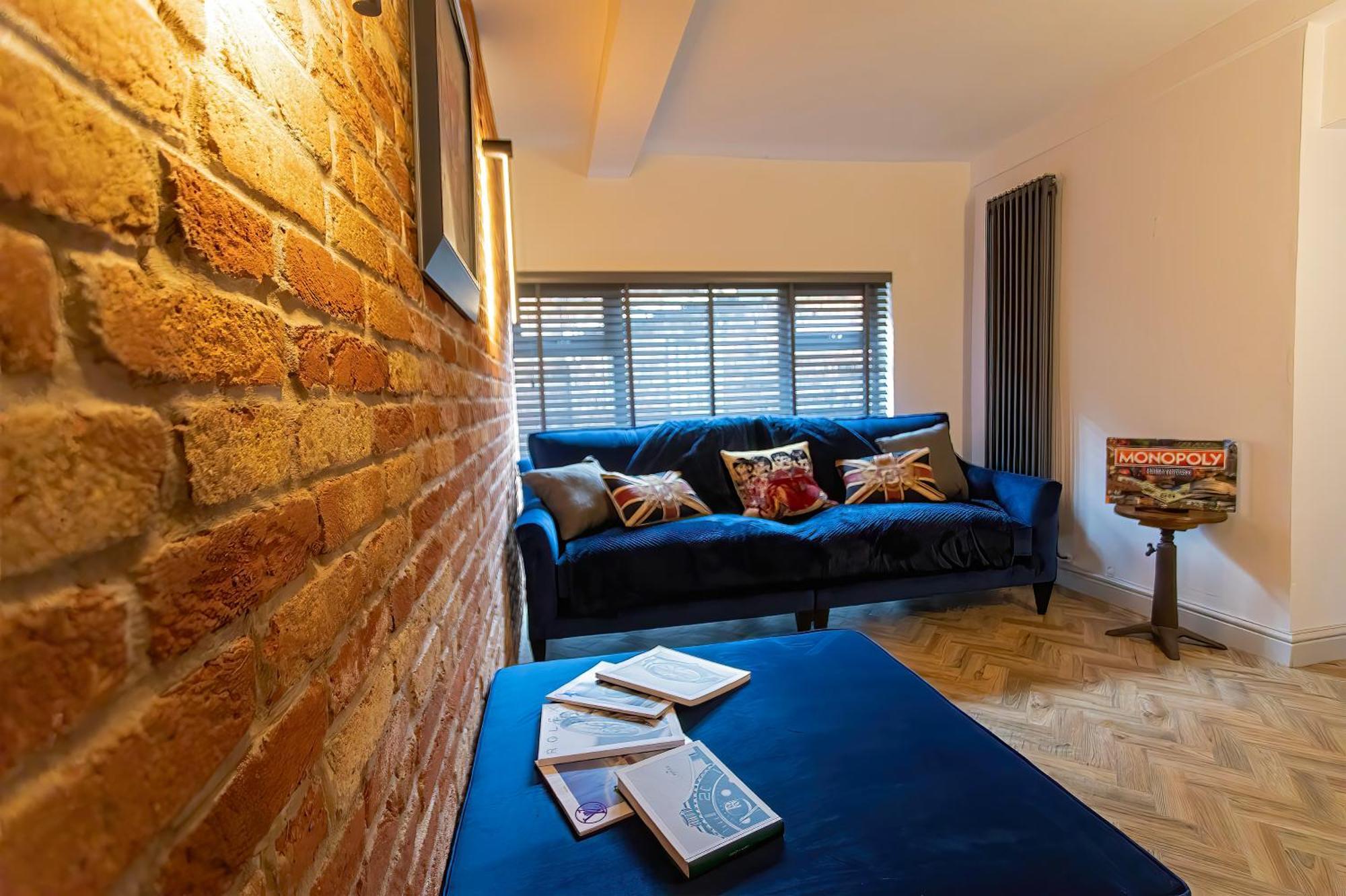 Stunning Ashbourne Town Centre Cottage Near Alton Towers Peak District Derbyshire Esterno foto